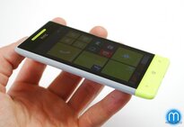 HTC 8S