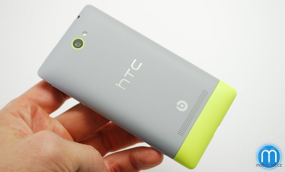 HTC 8S