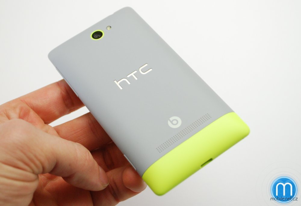 HTC 8S