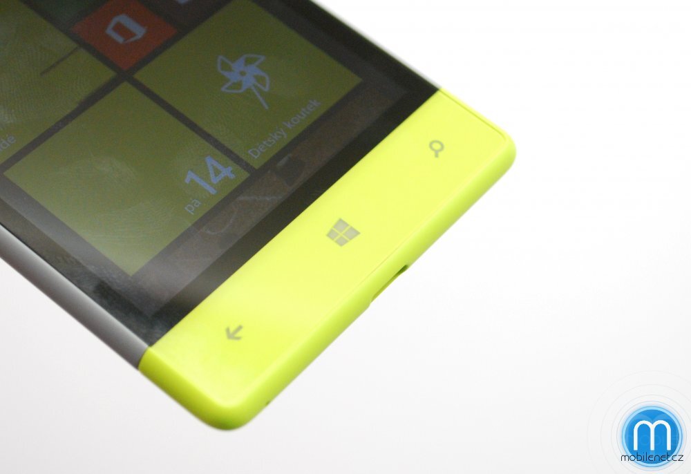HTC 8S