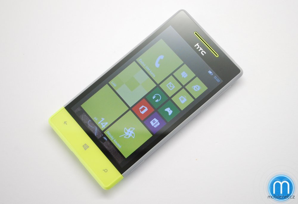 HTC 8S