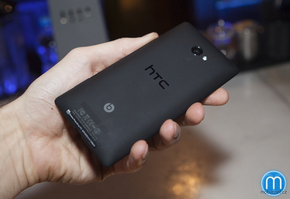 HTC 8X