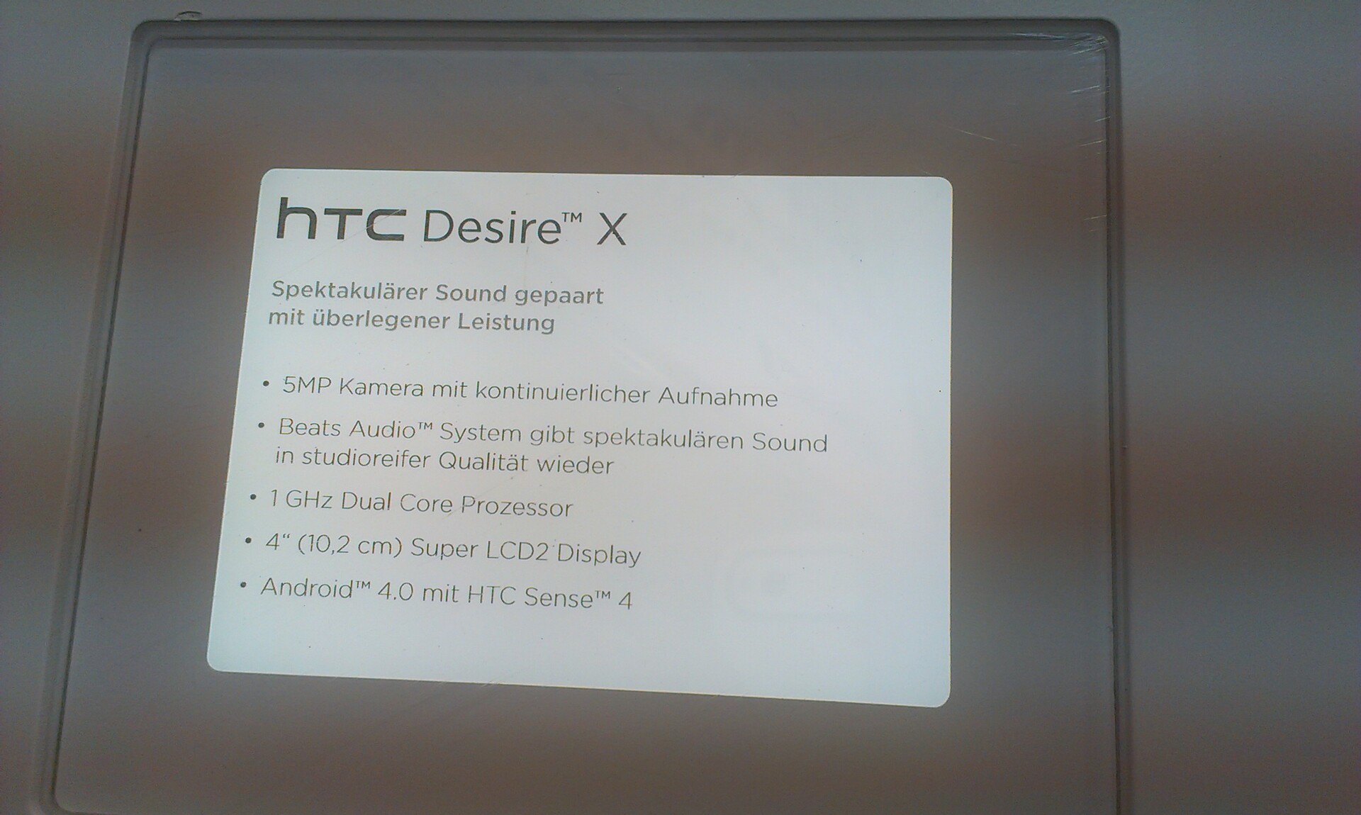 HTC Desire X