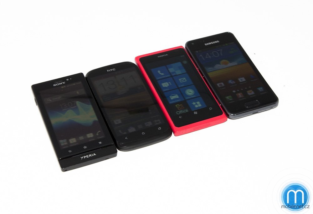 HTC Desire X vs. Sony Xperia sola vs. Nokia Lumia 800 vs. Samsung Galaxy S Advance