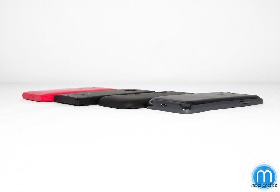 HTC Desire X vs. Sony Xperia sola vs. Nokia Lumia 800 vs. Samsung Galaxy S Advance