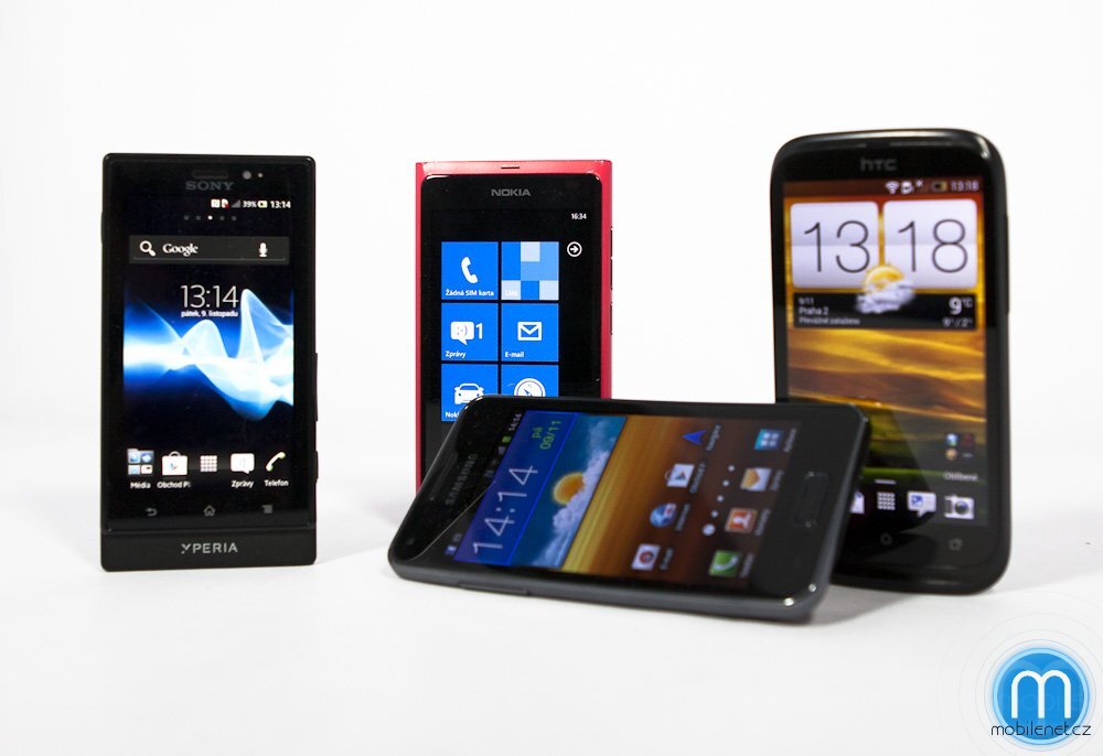 HTC Desire X vs. Sony Xperia sola vs. Nokia Lumia 800 vs. Samsung Galaxy S Advance
