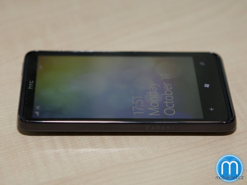 HTC HD7
