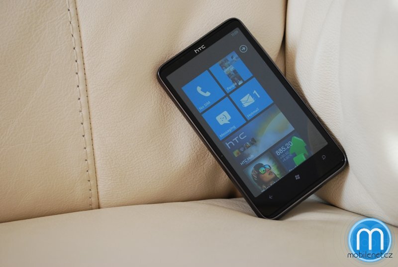 HTC HD7