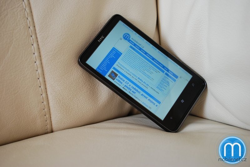 HTC HD7