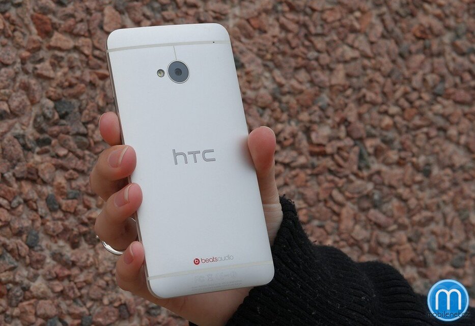 HTC One