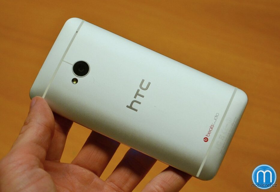 HTC One