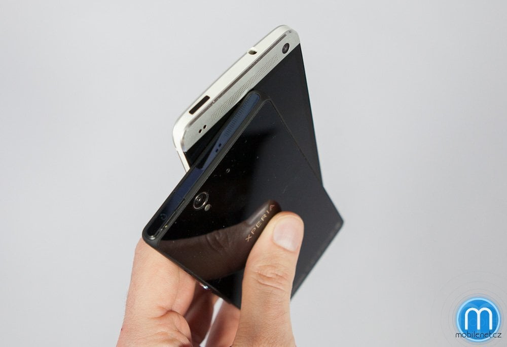 HTC One a Sony Xperia Z