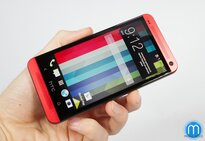 HTC One (červená)