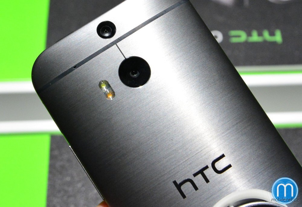 HTC One (M8)