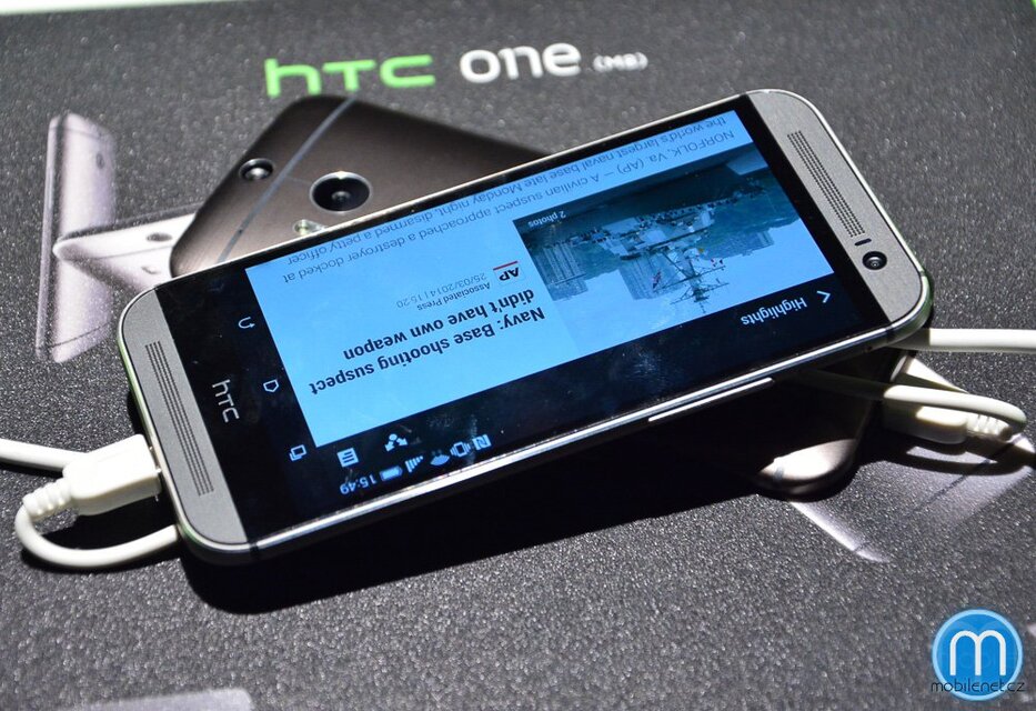 HTC One (M8)