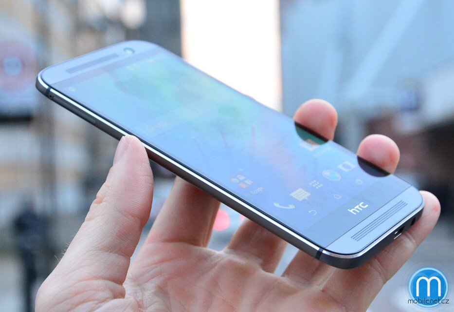 HTC One (M8)