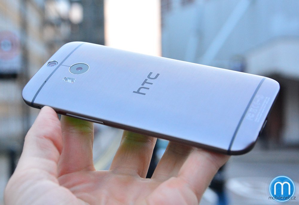 HTC One (M8)