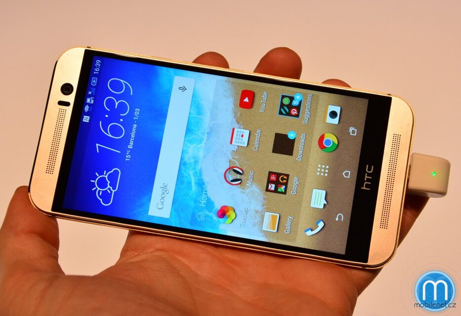 HTC One (M9)