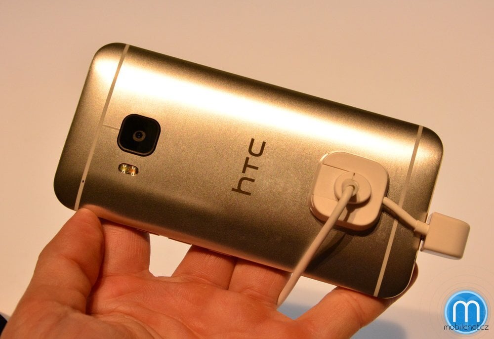 HTC One (M9)