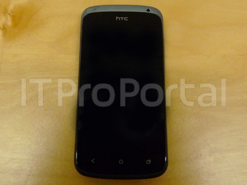 HTC One S