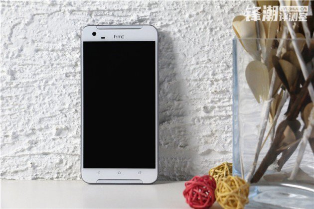 HTC One X9