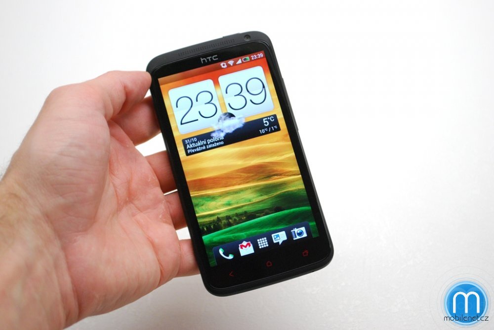 HTC One X+
