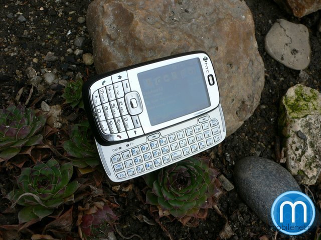 HTC S710