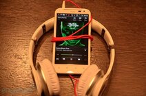 HTC Sensation XL - první živé fotografie