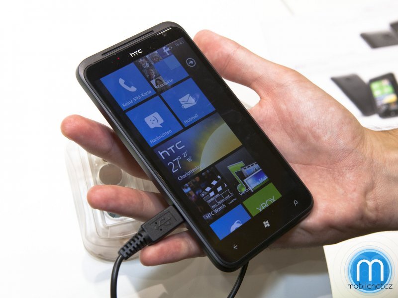 HTC Titan