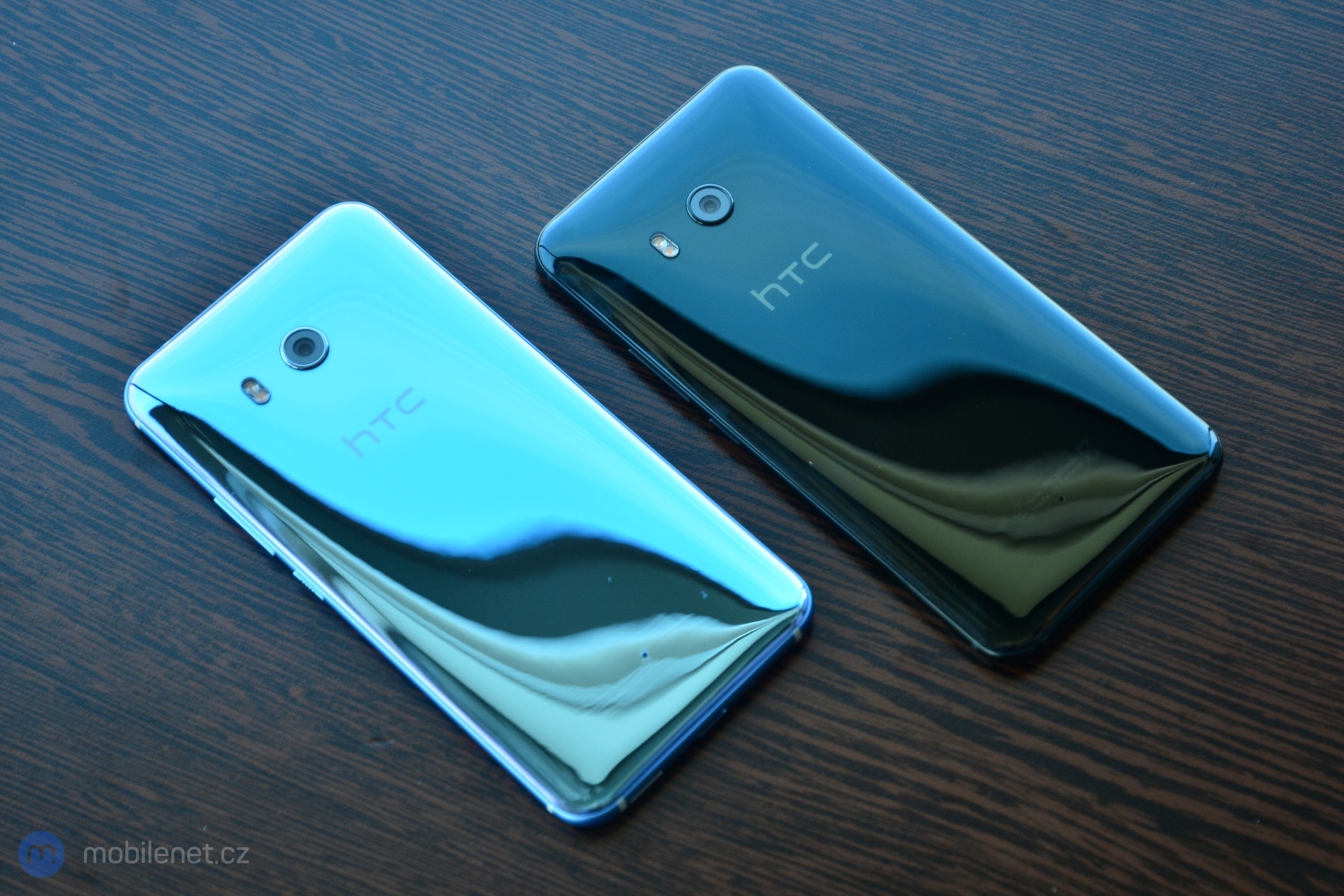 HTC U 11