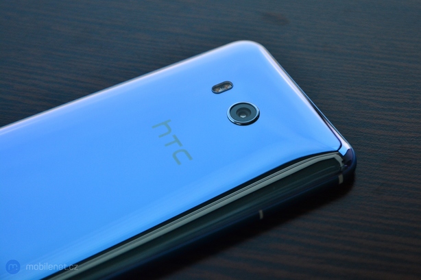 HTC U 11