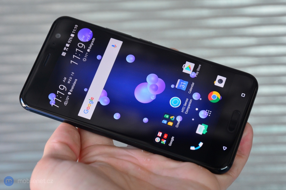 HTC U 11