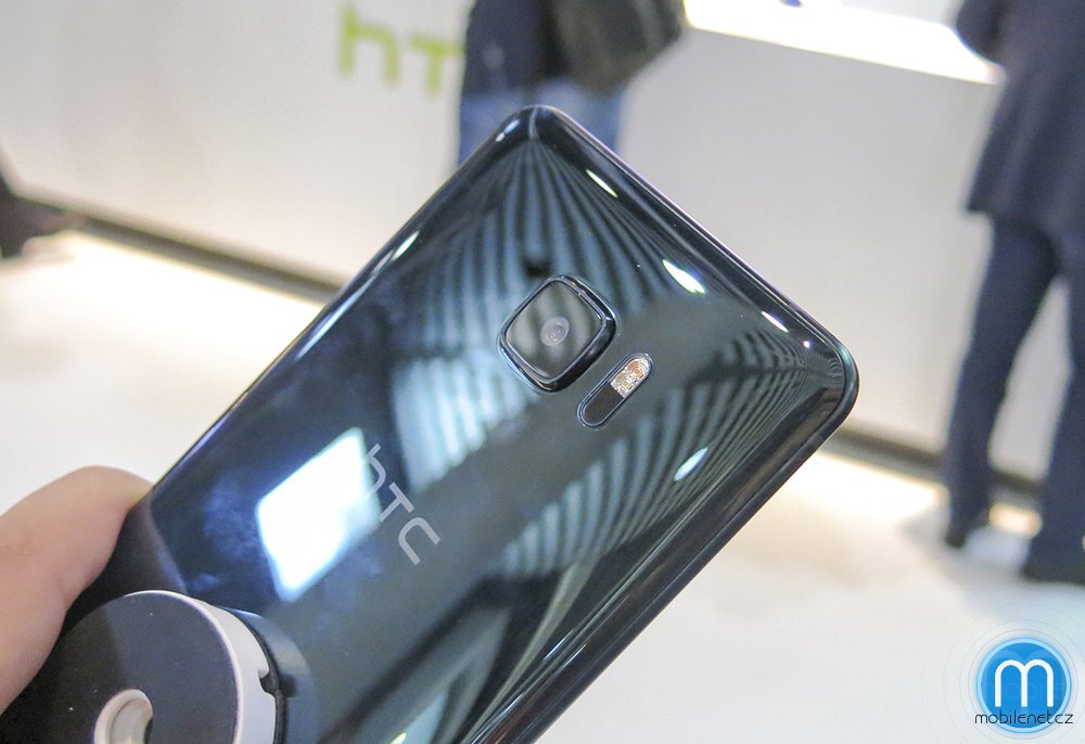HTC U Ultra