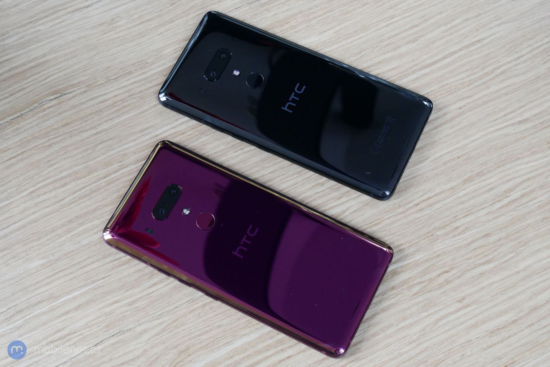 HTC U12+