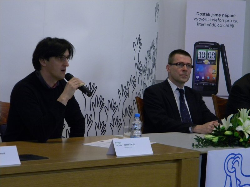HTC v Praze ve spolupráci s ČVUT otevírá mobilní laboratoř