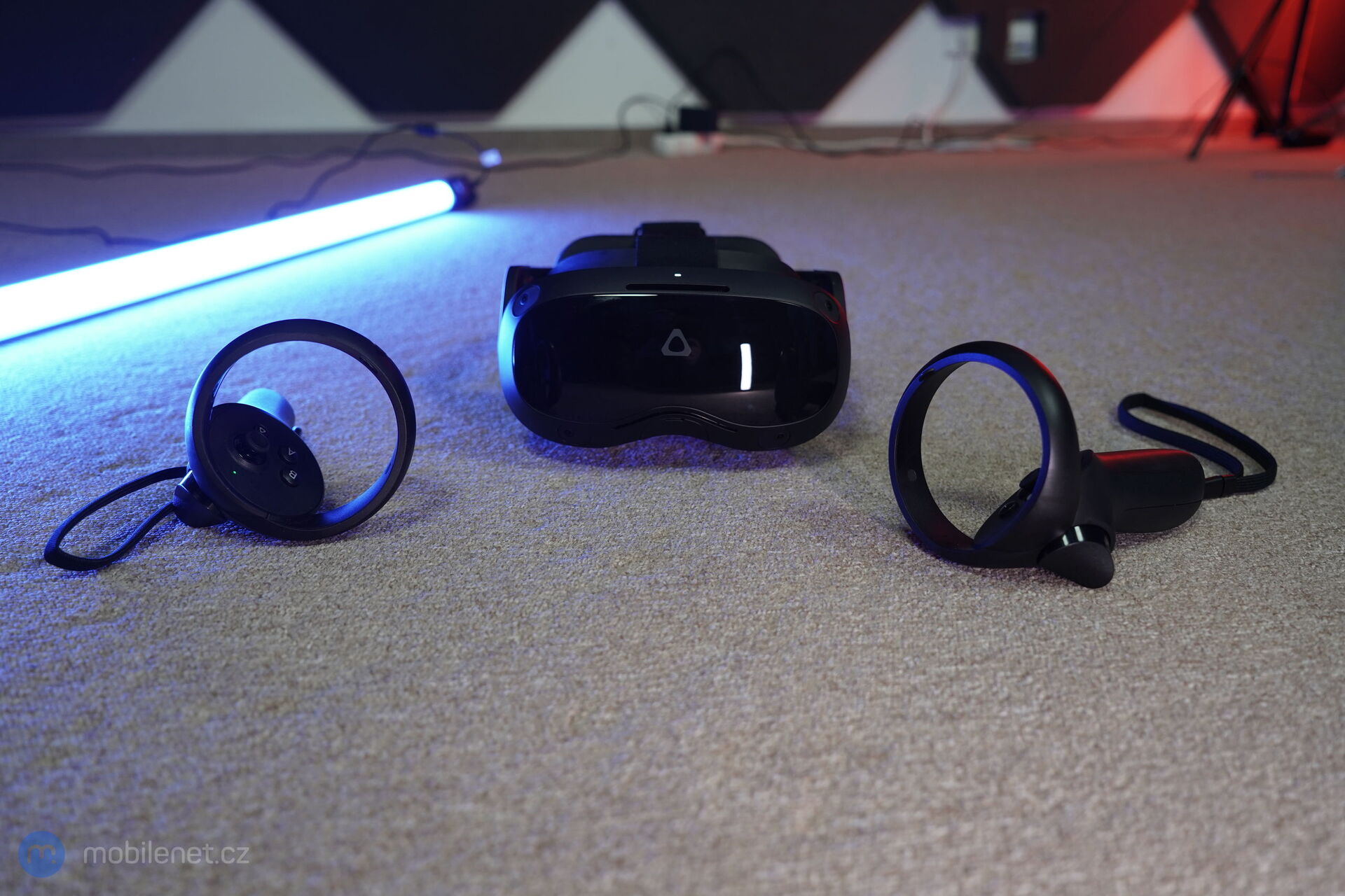 HTC Vive Focus 3