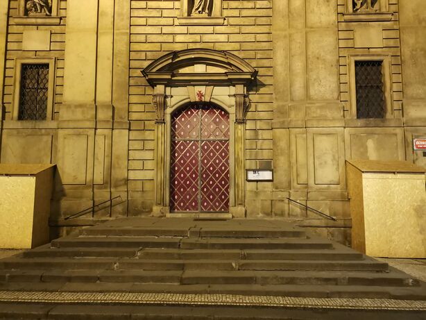 Huawei Mate 20 Pro noční režim