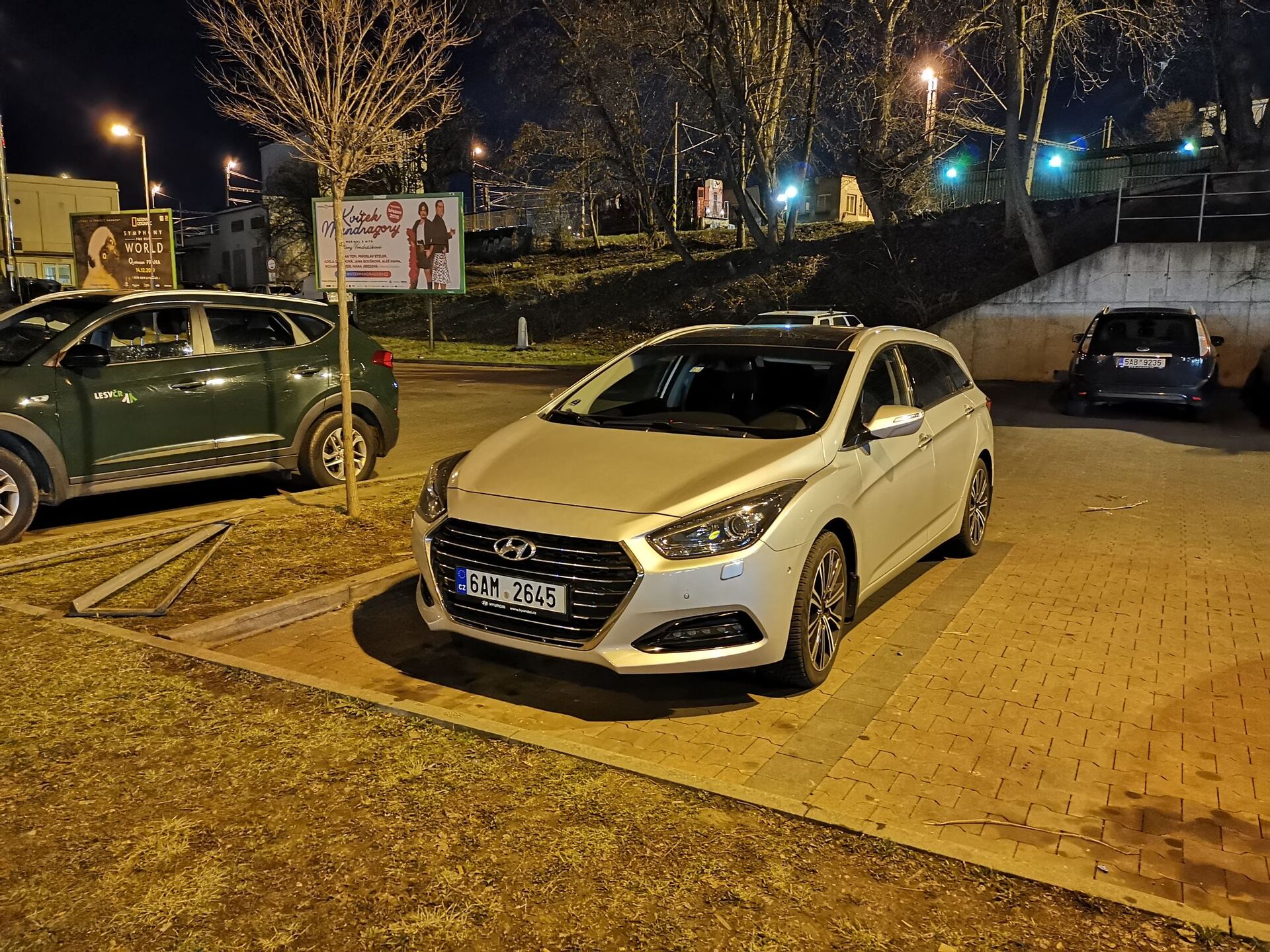 Huawei Mate 20 Pro noční režim