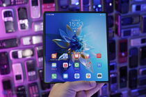 Huawei Mate X2