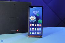 Huawei Mate X2