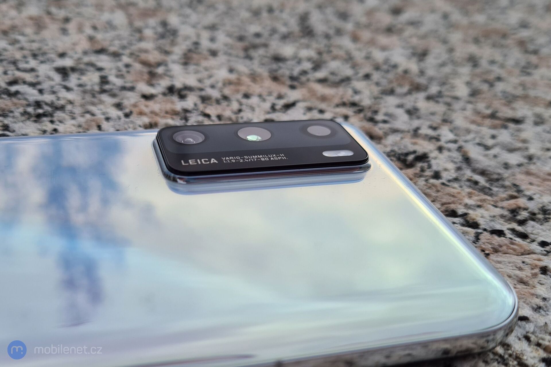 Huawei P40