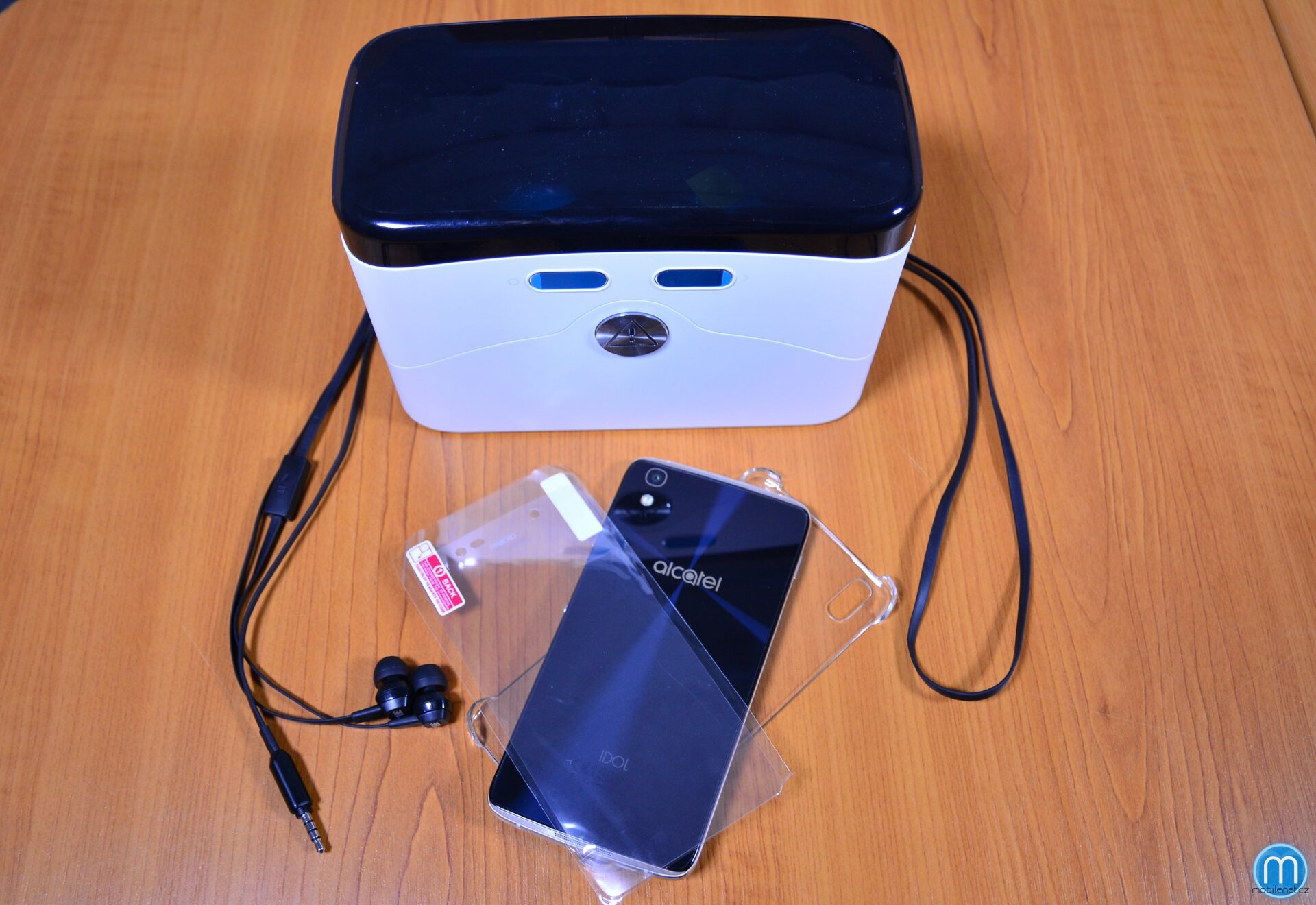 Huawei P9 Lite vs Alcatel Idol 4 