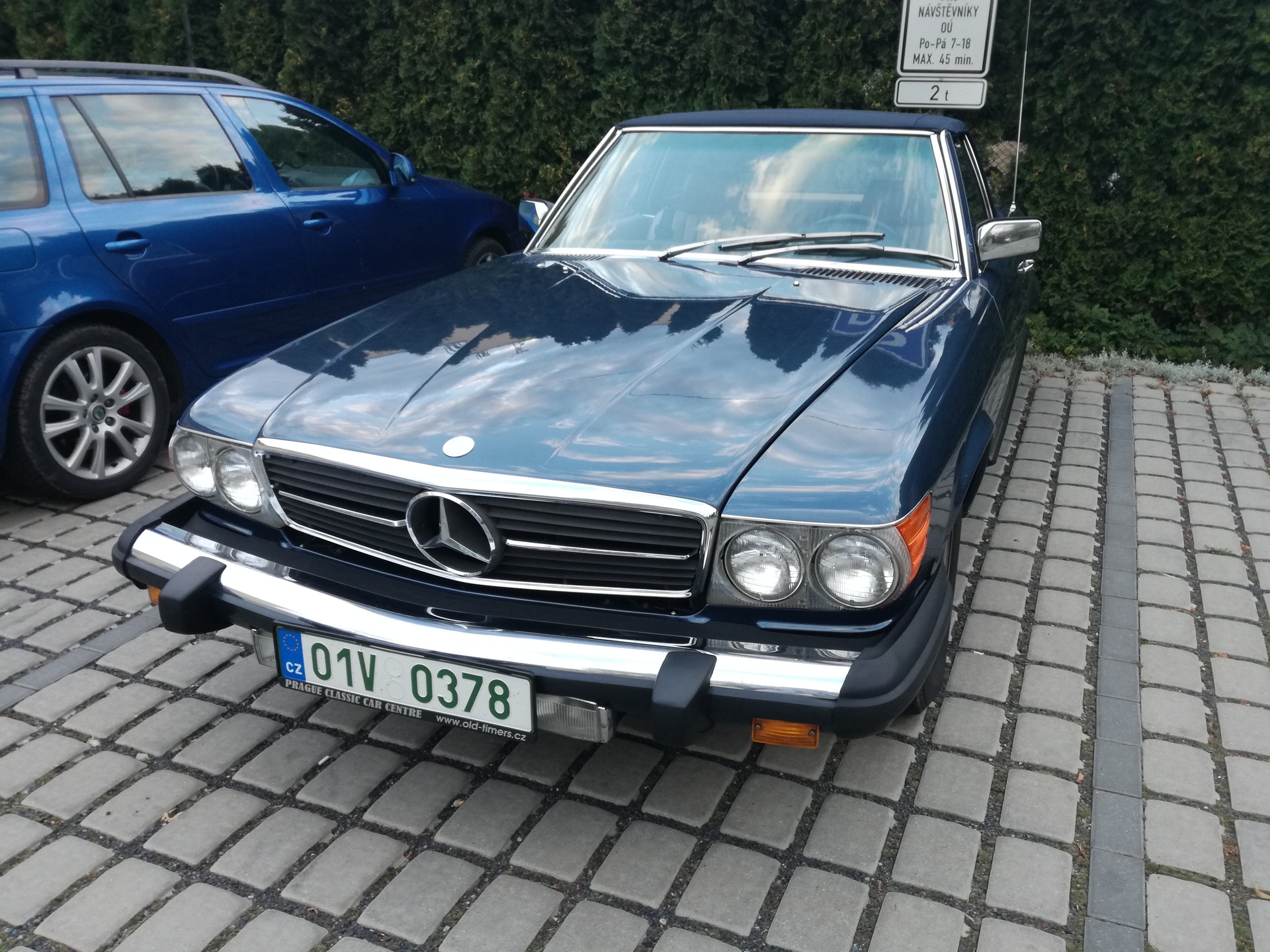 Huawei P9 Lite vs Alcatel Idol 4 