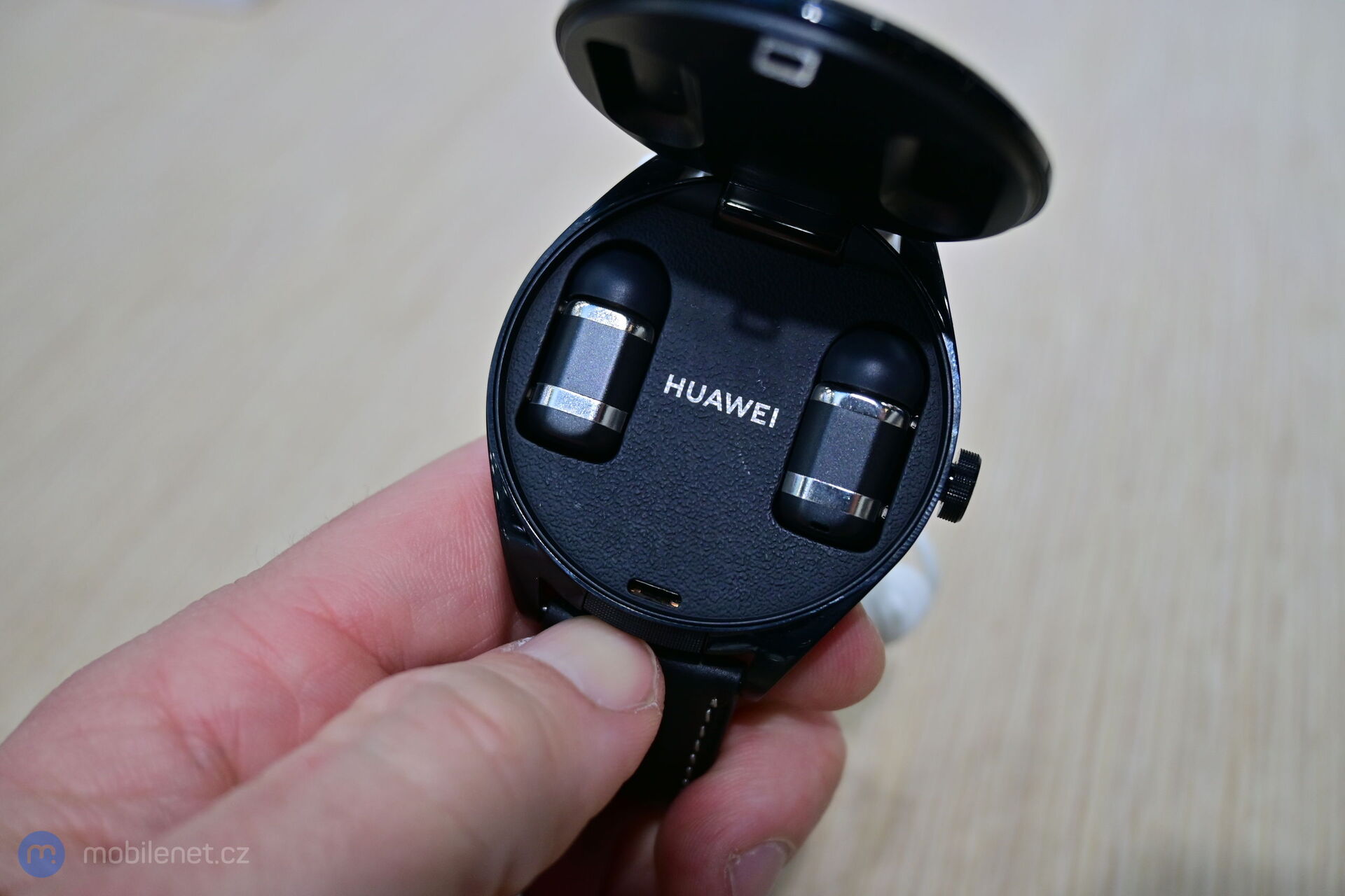 Huawei Watch Buds