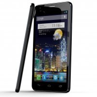 Na český a slovenský trh vstoupil Alcatel One Touch Idol Ultra 
