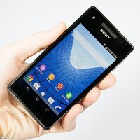 Sony Xperia V v redakci: první dojmy a videopohled
