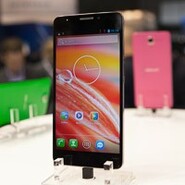 Špičkový Alcatel One Touch Idol X s FullHD displejem naživo z MWC