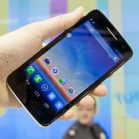 Alcatel One Touch Scribe HD a Scribe Easy: první dojmy z MWC