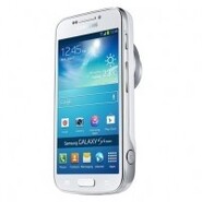 Rodinka Galaxy S4 je kompletní: přivítejte fotografa Galaxy S4 Zoom