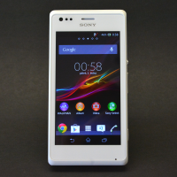 Sony Xperia M v redakci: první dojmy a videopohled